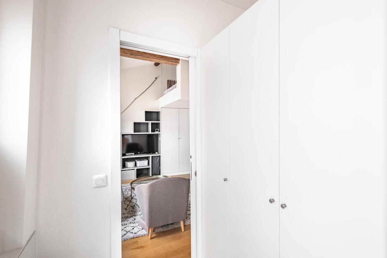 Tourville - Tres Beau Studio - Bail Mobilite Paris Exterior foto